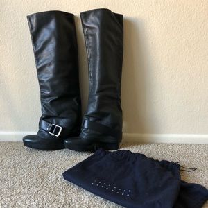 Vera Wang Lavender Label Over the Knee boots